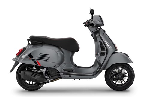 Neumotorrad Vespa GTS 125 Super Sport
