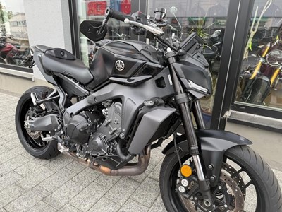 MT-09