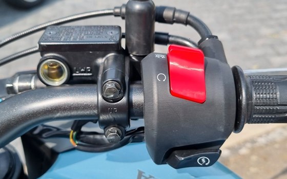 Gebrauchtmotorrad Honda CB125R - Bild 14