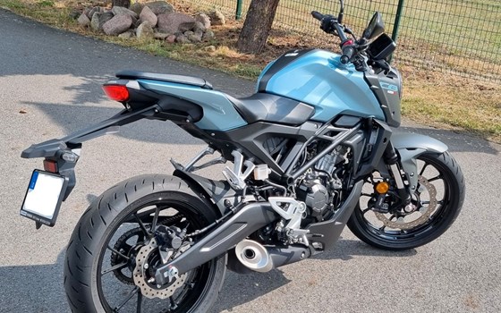 Gebrauchtmotorrad Honda CB125R - Bild 5