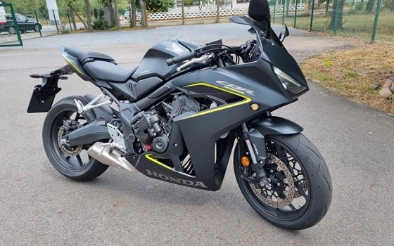 Gebrauchtmotorrad Honda CBR650R E-Clutch - Bild 5