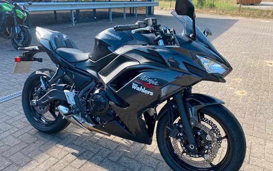 Gebrauchtmotorrad Kawasaki Ninja 650 - Bild 1