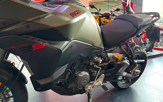 Gebrauchtmotorrad Ducati Multistrada V2 S - Bild 4