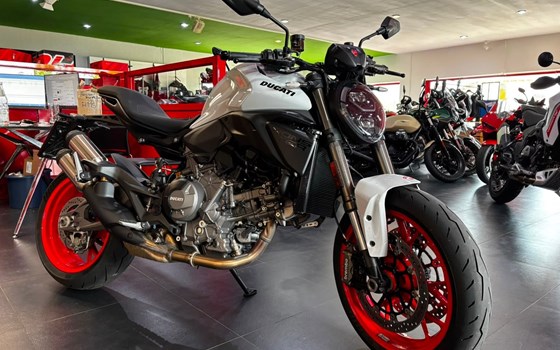Gebrauchtmotorrad Ducati Monster - Bild 3
