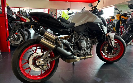 Gebrauchtmotorrad Ducati Monster - Bild 4