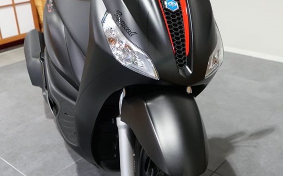 Gebrauchtmotorrad Piaggio Medley 125 ie IGET - Bild 4