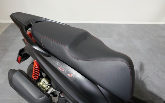 Gebrauchtmotorrad Piaggio Medley 125 ie IGET - Bild 5