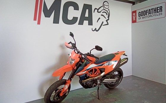 Gebrauchtmotorrad KTM 690 SMC R - Bild 6