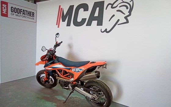 Gebrauchtmotorrad KTM 690 SMC R - Bild 7