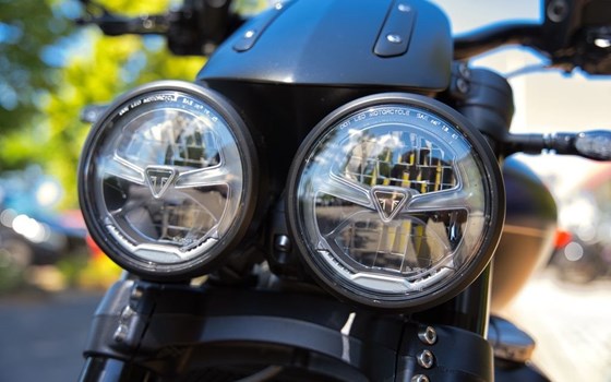 Gebrauchtmotorrad Triumph Rocket 3 Storm R - Bild 17