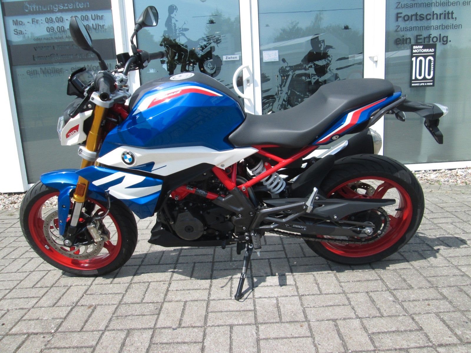 BMW G 310 R