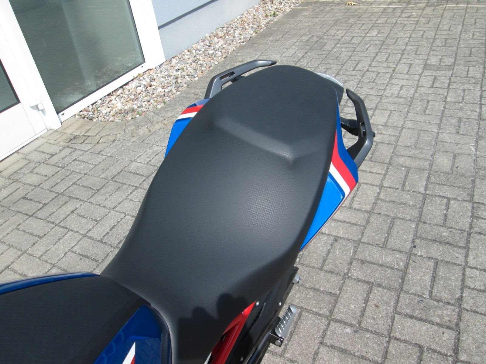 BMW G 310 R