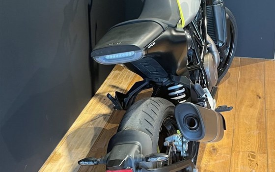 Gebrauchtmotorrad Husqvarna Vitpilen 701 - Bild 3