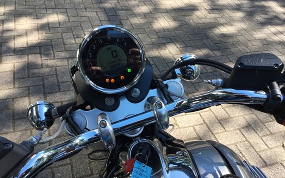 Gebrauchtmotorrad Moto Guzzi California 1400 Custom - Bild 13