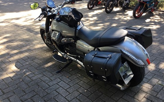 Gebrauchtmotorrad Moto Guzzi California 1400 Custom - Bild 5