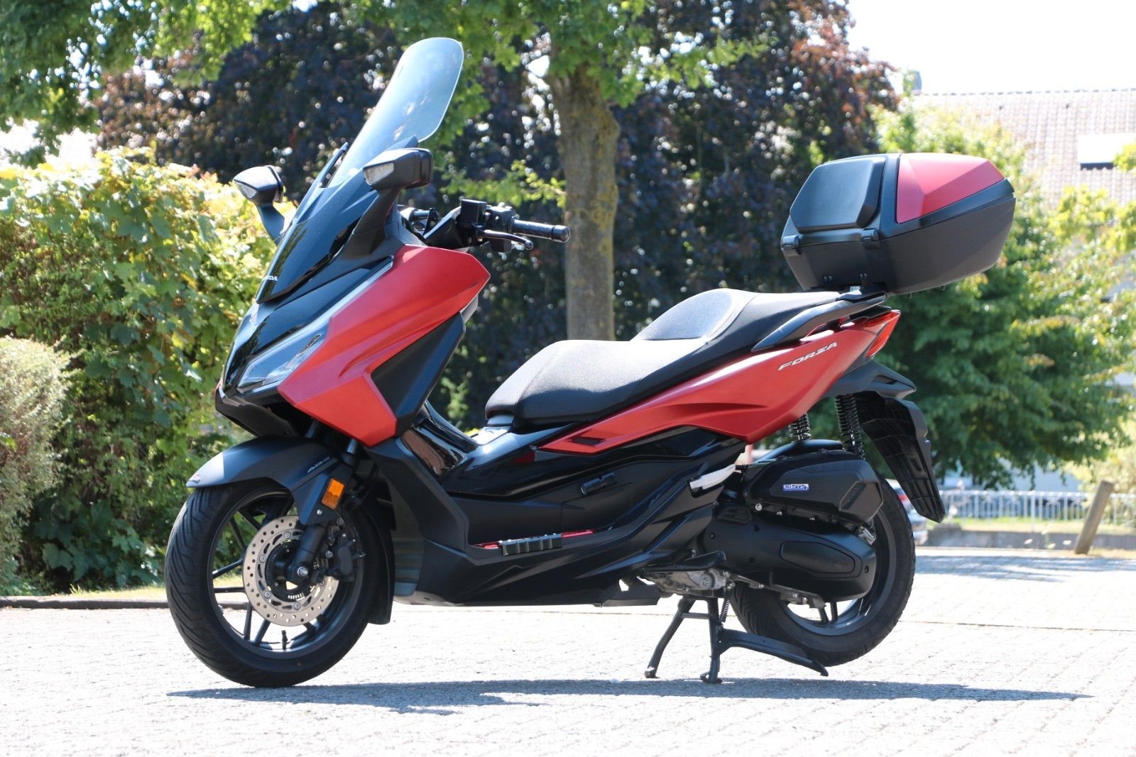 Honda Forza 125