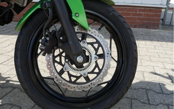 Gebrauchtmotorrad Kawasaki Z125 - Bild 4