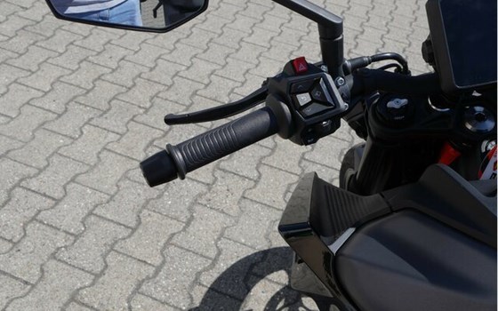 Neufahrzeug KTM 390 Duke - Bild 13