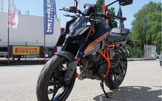 Neufahrzeug KTM 390 Duke - Bild 16