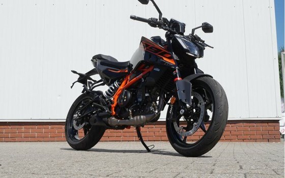 Neufahrzeug KTM 390 Duke - Bild 2