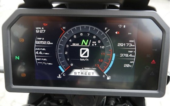 Gebrauchtmotorrad Yamaha Tracer 9 GT+ - Bild 16