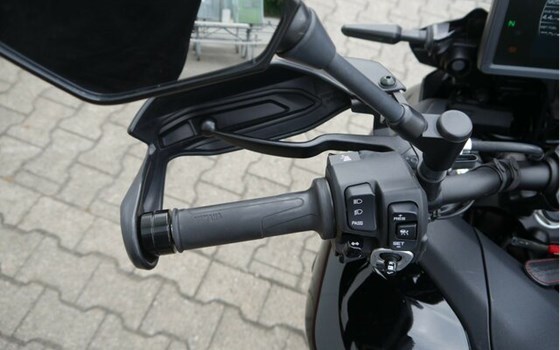 Gebrauchtmotorrad Yamaha Tracer 9 GT+ - Bild 18