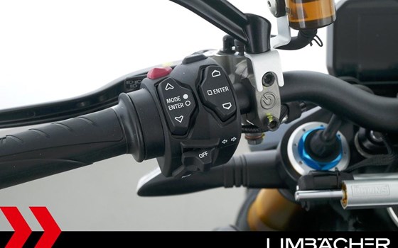 Gebrauchtmotorrad Ducati Streetfighter V4 S - Bild 20