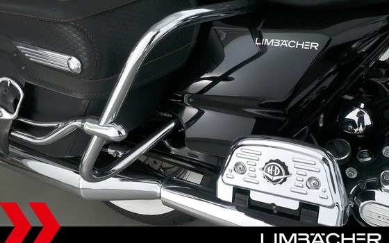 Gebrauchtmotorrad Harley-Davidson Road King Classic FLHRC - Bild 16