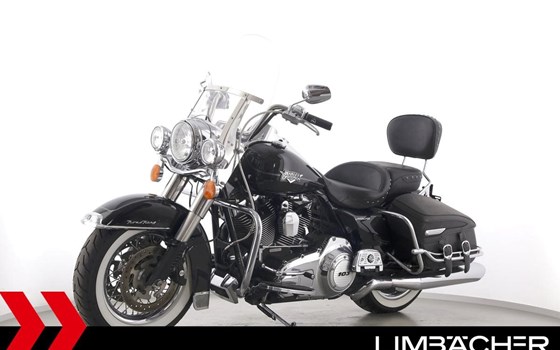 Gebrauchtmotorrad Harley-Davidson Road King Classic FLHRC - Bild 4