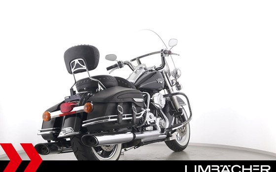 Gebrauchtmotorrad Harley-Davidson Road King Classic FLHRC - Bild 8