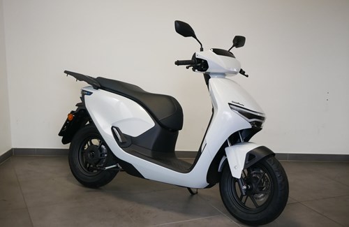 Gebrauchtmotorrad Honda CUV e: