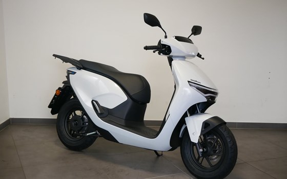 Gebrauchtmotorrad Honda CUV e: - Bild 1