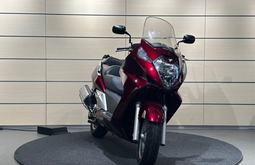 Gebrauchtmotorrad Honda Silver Wing 600