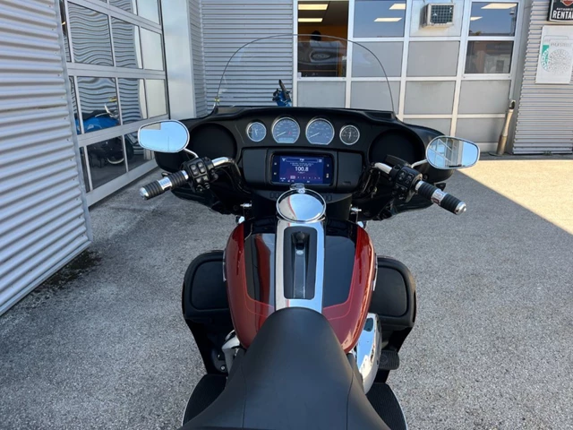 Harley-Davidson Tri Glide Ultra FLHTCUTG (schwarz) - Bild 14
