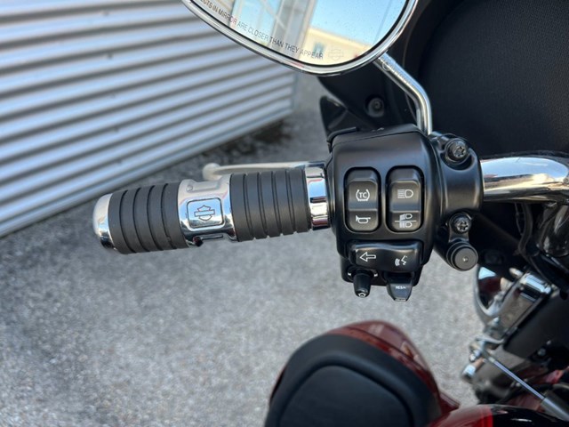Harley-Davidson Tri Glide Ultra FLHTCUTG (schwarz) - Bild 15
