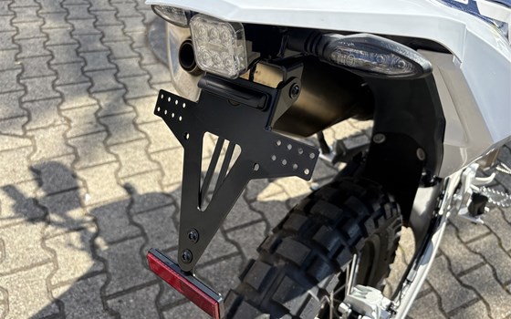 Gebrauchtmotorrad Husqvarna 701 Enduro - Bild 9