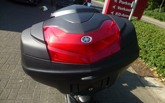 Gebrauchtmotorrad Yamaha TMAX 560 Tech Max - Bild 7