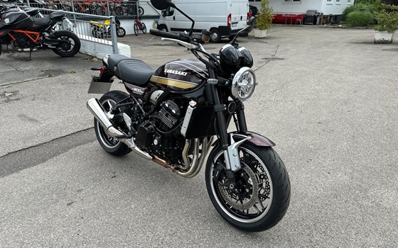 Gebrauchtmotorrad Kawasaki Z900 RS - Bild 1