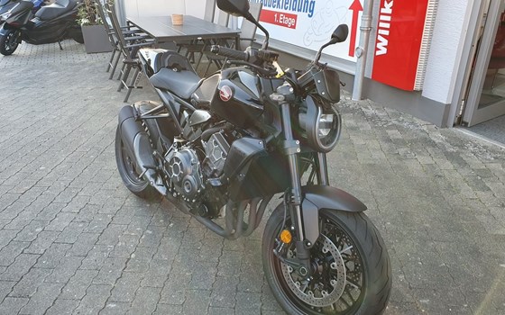 Gebrauchtmotorrad Honda CB1000R Black Edition - Bild 10