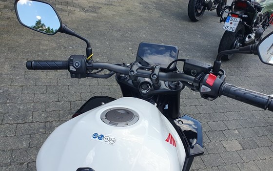 Gebrauchtmotorrad Honda CB500 Hornet - Bild 9
