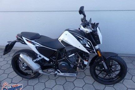 KTM 690 Duke