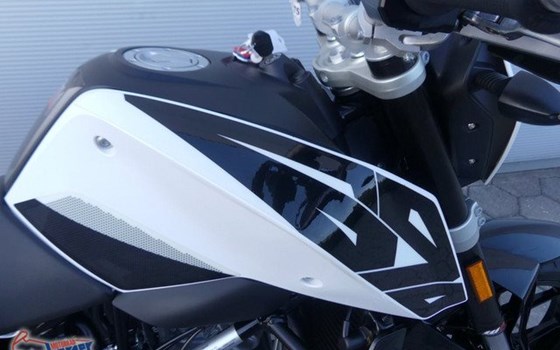 Gebrauchtmotorrad KTM 690 Duke - Bild 3