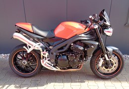 Gebrauchte Triumph Speed Triple 1050