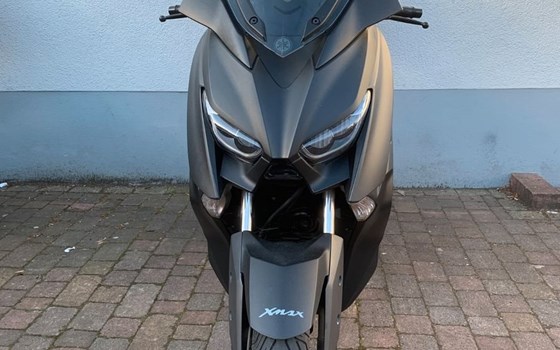 Gebrauchtmotorrad Yamaha XMAX 300 - Bild 2