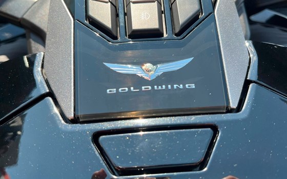 Gebrauchtmotorrad Honda GL 1800 Goldwing Tour - Bild 13