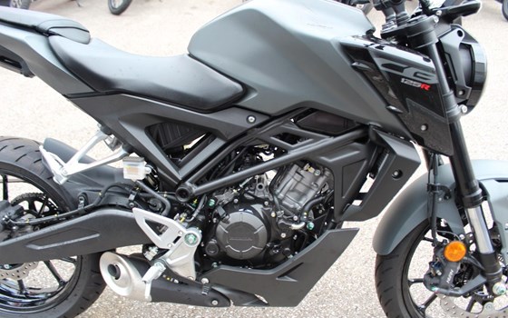 Gebrauchtmotorrad Honda CB125R - Bild 7
