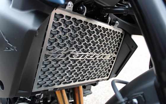 Gebrauchtmotorrad Honda CB750 Hornet E-Clutch - Bild 7