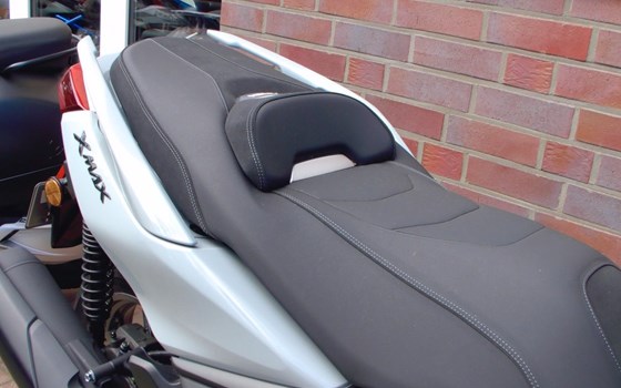 Gebrauchtmotorrad Yamaha XMAX 125 Tech MAX+ - Bild 11