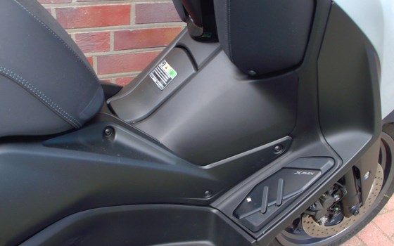 Gebrauchtmotorrad Yamaha XMAX 125 Tech MAX+ - Bild 12