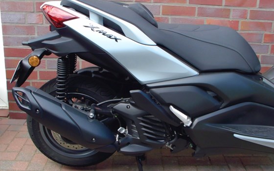 Gebrauchtmotorrad Yamaha XMAX 125 Tech MAX+ - Bild 8